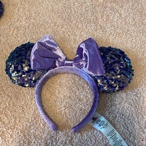 Hydrangea purple sequin Minnie ears